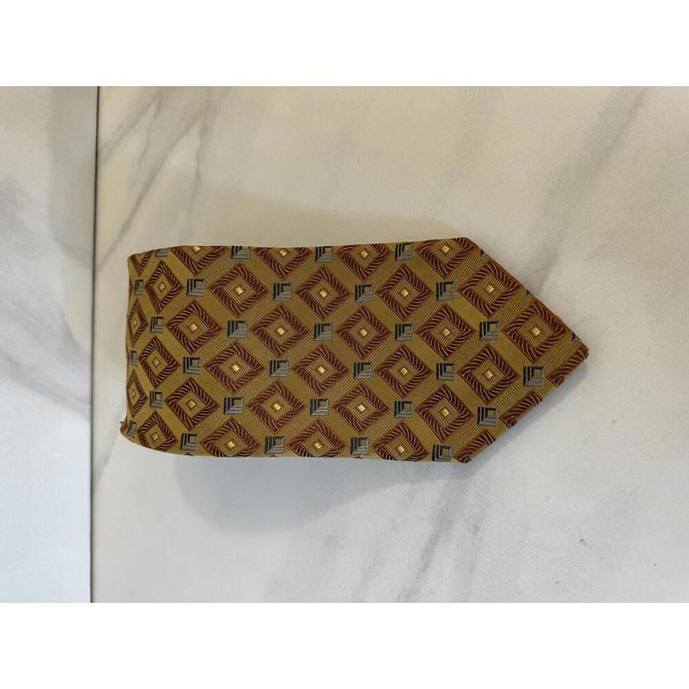 Ermenegildo Zegna classic quiet luxury tan/gold/grey geometric silk neck tie